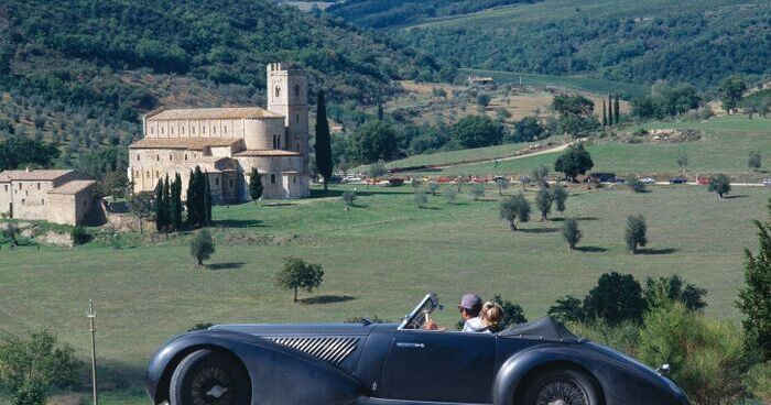 Louis Vuitton. 25 Cars. Dolomites.