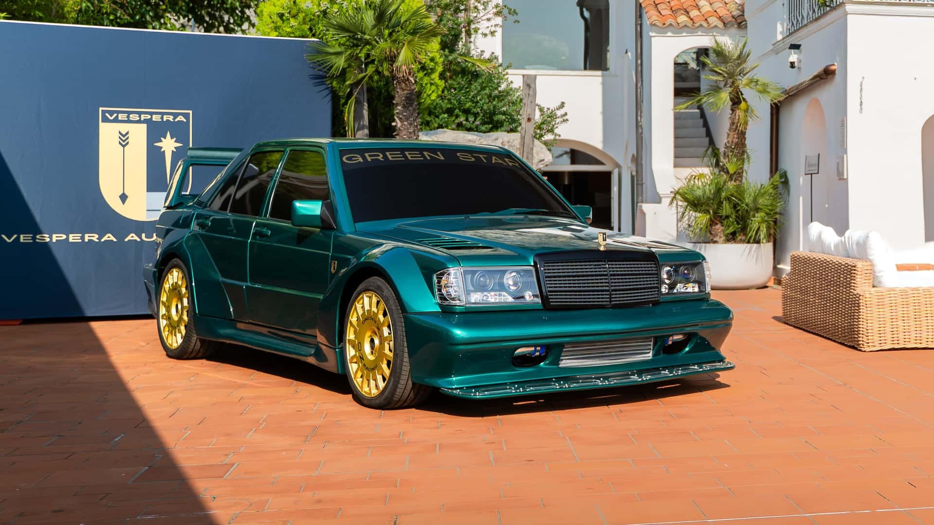 765 HP. Manual. Evo II Reborn In Italy.